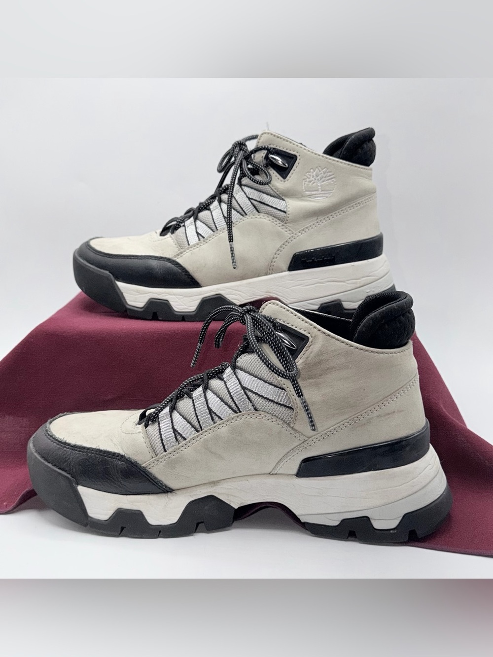 Timberland Field Trekker Women 7 Beige Black ReBOTL Hiking Boots A2K4M Workwear
